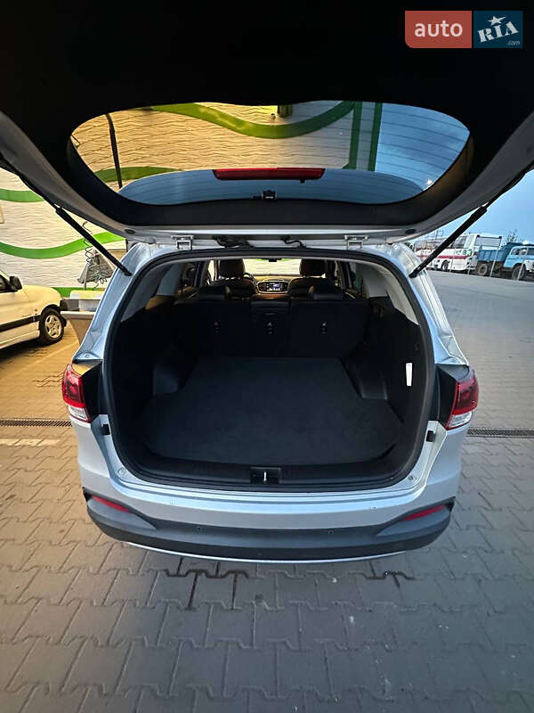 Внедорожник / Кроссовер Kia Sorento 2015 в Нововолынске