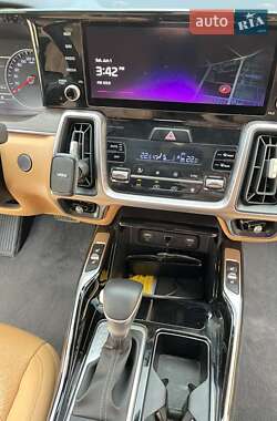 Внедорожник / Кроссовер Kia Sorento 2020 в 