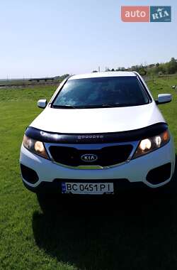Позашляховик / Кросовер Kia Sorento 2010 в 