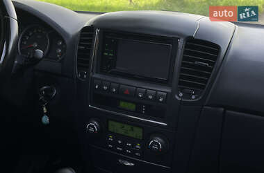 Позашляховик / Кросовер Kia Sorento 2007 в 