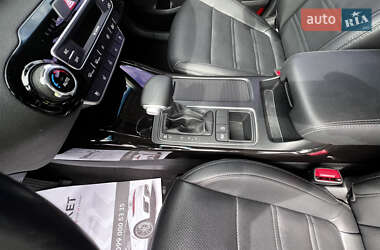 Позашляховик / Кросовер Kia Sorento 2019 в 