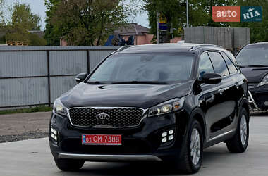 Позашляховик / Кросовер Kia Sorento 2017 в 