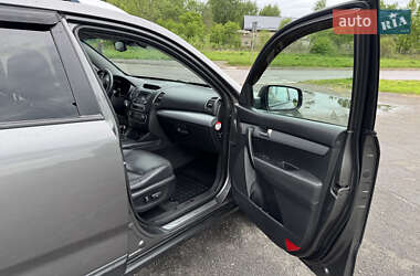 Внедорожник / Кроссовер Kia Sorento 2013 в 