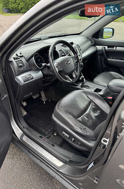 Внедорожник / Кроссовер Kia Sorento 2013 в 