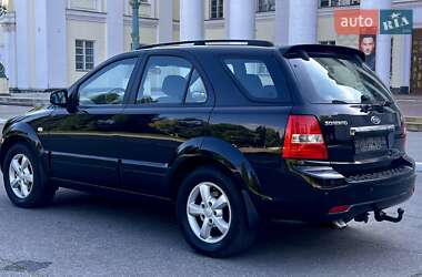 Позашляховик / Кросовер Kia Sorento 2008 в 