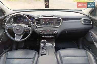 Внедорожник / Кроссовер Kia Sorento 2015 в 