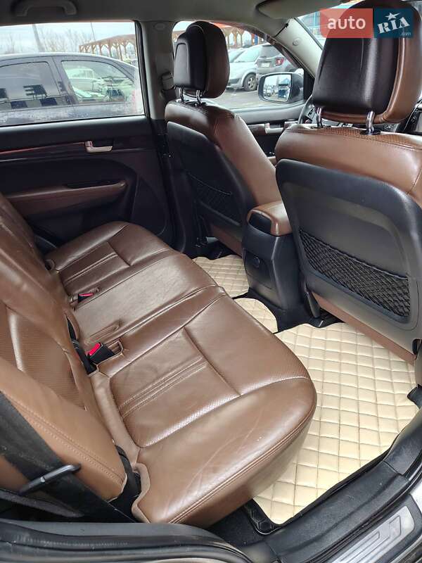 Внедорожник / Кроссовер Kia Sorento 2010 в Здолбунове