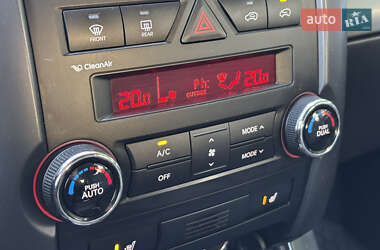 Внедорожник / Кроссовер Kia Sorento 2011 в 