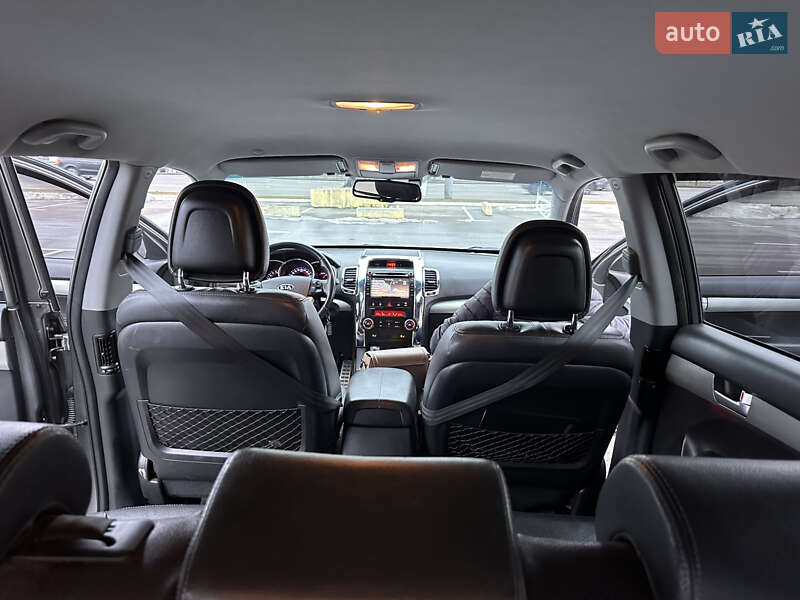 Позашляховик / Кросовер Kia Sorento 2012 в Києві