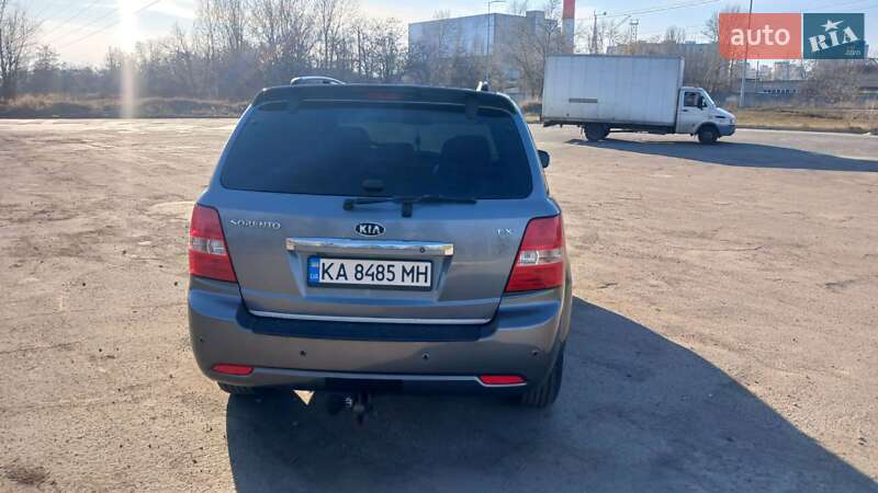 Позашляховик / Кросовер Kia Sorento 2007 в Києві