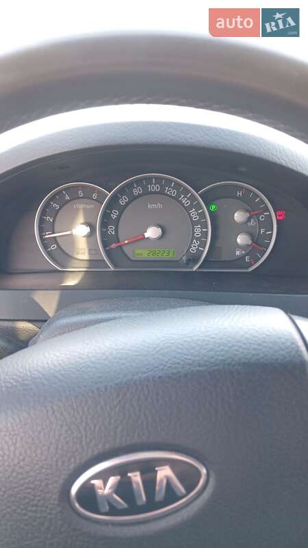Позашляховик / Кросовер Kia Sorento 2007 в Києві