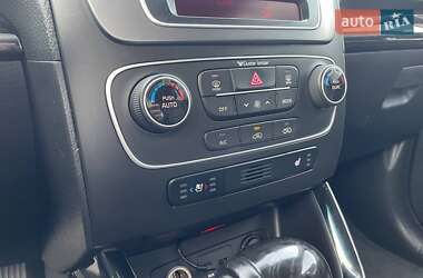 Внедорожник / Кроссовер Kia Sorento 2013 в 