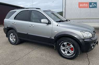 Позашляховик / Кросовер Kia Sorento 2005 в 