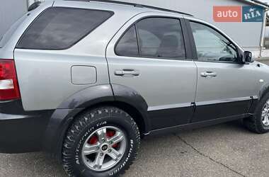 Позашляховик / Кросовер Kia Sorento 2005 в 