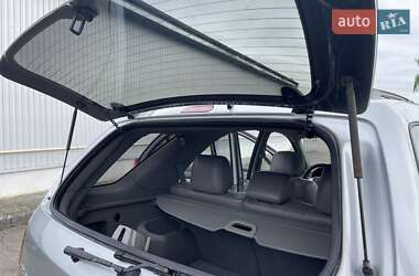 Позашляховик / Кросовер Kia Sorento 2005 в 