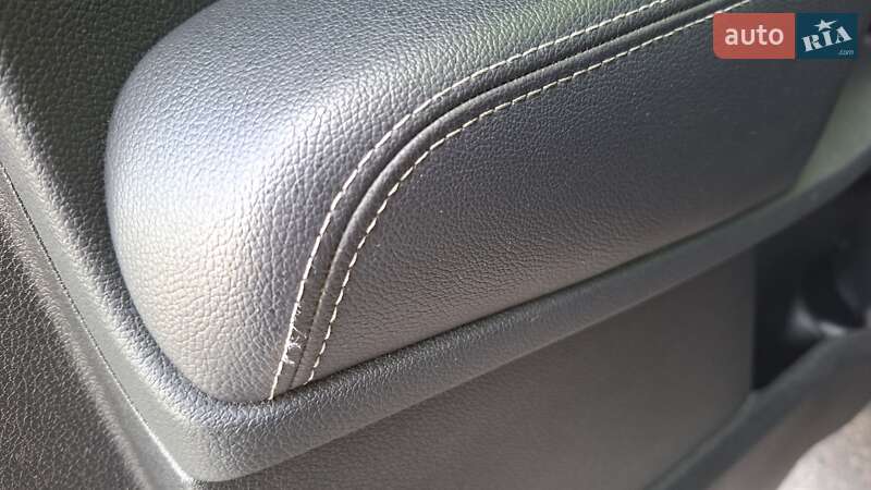 Внедорожник / Кроссовер Kia Sorento 2015 в Киеве фото 83 Внедорожник / Кроссовер Kia Sorento 2015 в Киеве