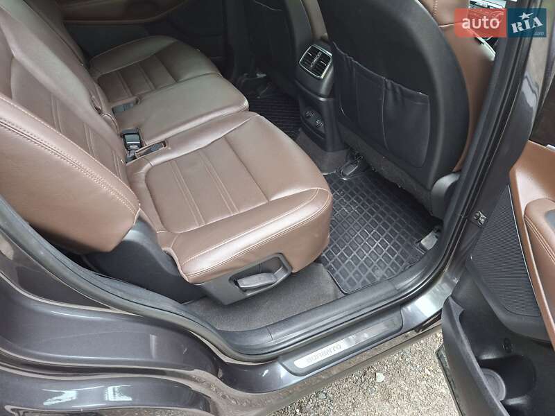 Внедорожник / Кроссовер Kia Sorento 2016 в Полтаве
