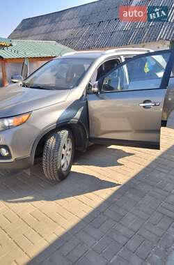 Внедорожник / Кроссовер Kia Sorento 2010 в Дубно