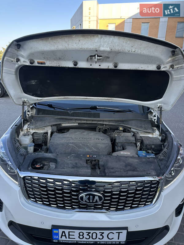 Внедорожник / Кроссовер Kia Sorento 2019 в Днепре