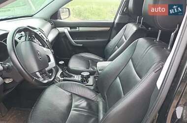 Позашляховик / Кросовер Kia Sorento 2010 в 
