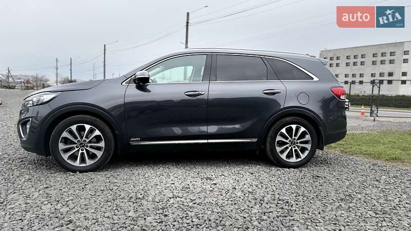 Внедорожник / Кроссовер Kia Sorento 2015 в Хмельницком