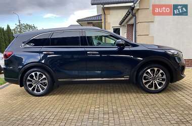 Внедорожник / Кроссовер Kia Sorento 2019 в 