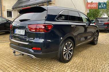 Внедорожник / Кроссовер Kia Sorento 2019 в 