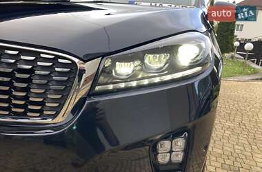 Внедорожник / Кроссовер Kia Sorento 2019 в 