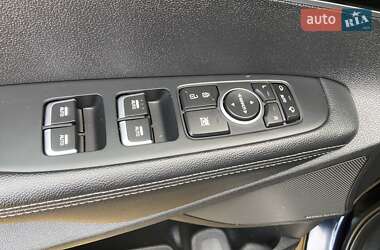 Внедорожник / Кроссовер Kia Sorento 2019 в 