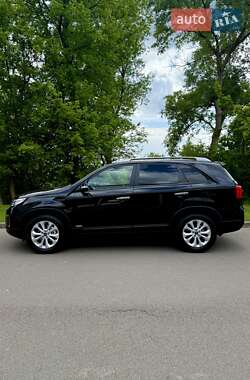 Внедорожник / Кроссовер Kia Sorento 2014 в 