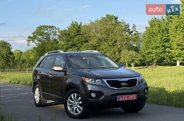 Позашляховик / Кросовер Kia Sorento 2012 в 