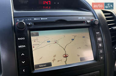 Позашляховик / Кросовер Kia Sorento 2012 в 