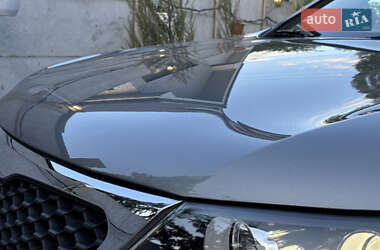 Позашляховик / Кросовер Kia Sorento 2012 в 