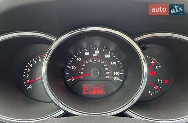 Внедорожник / Кроссовер Kia Sorento 2010 в 