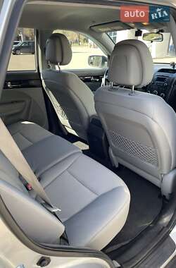 Внедорожник / Кроссовер Kia Sorento 2010 в 