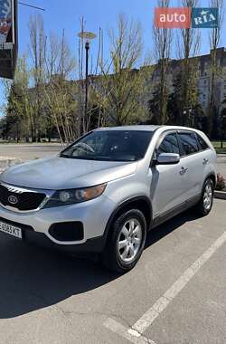 Позашляховик / Кросовер Kia Sorento 2010 в Кривому Розі