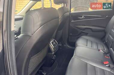 Внедорожник / Кроссовер Kia Sorento 2015 в 
