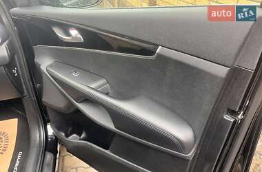 Внедорожник / Кроссовер Kia Sorento 2015 в 