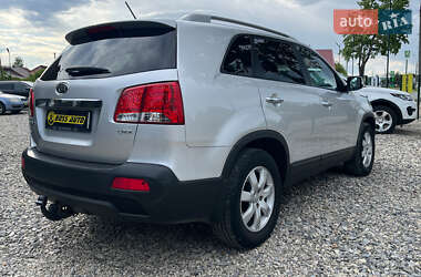 Внедорожник / Кроссовер Kia Sorento 2012 в 