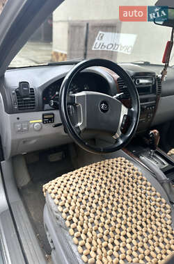 Позашляховик / Кросовер Kia Sorento 2003 в 