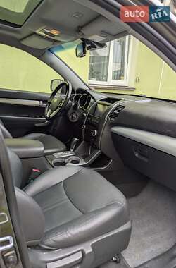 Внедорожник / Кроссовер Kia Sorento 2010 в 