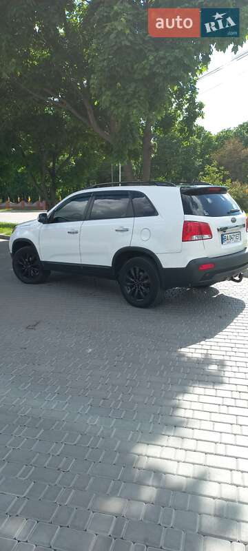 Позашляховик / Кросовер Kia Sorento 2010 в Кропивницькому