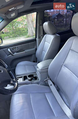 Позашляховик / Кросовер Kia Sorento 2006 в 