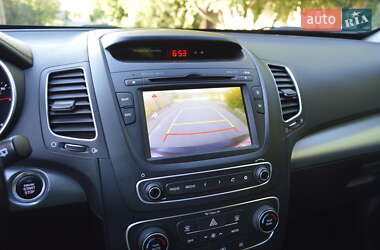 Внедорожник / Кроссовер Kia Sorento 2014 в 