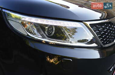 Внедорожник / Кроссовер Kia Sorento 2014 в 
