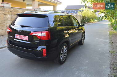 Внедорожник / Кроссовер Kia Sorento 2014 в 