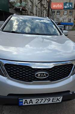 Внедорожник / Кроссовер Kia Sorento 2010 в 