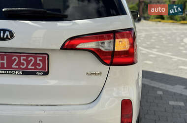 Внедорожник / Кроссовер Kia Sorento 2013 в 