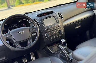 Внедорожник / Кроссовер Kia Sorento 2013 в 