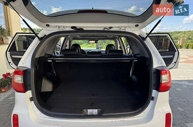 Внедорожник / Кроссовер Kia Sorento 2013 в 